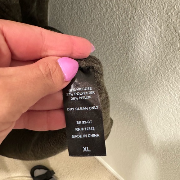 Long Cardigan - Picture 4 of 4